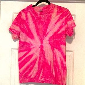 Women’s Small Bright Pink Tie Dye Shirt